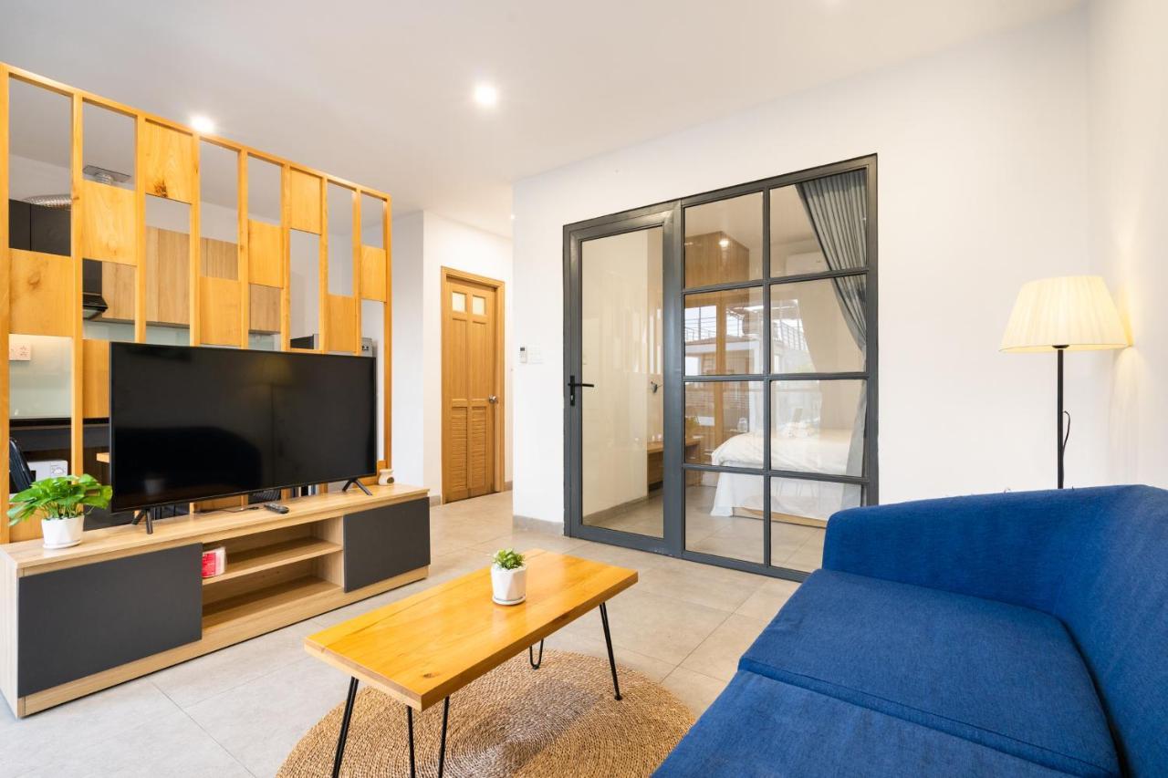 Arista Apartment Хошимин Екстериор снимка