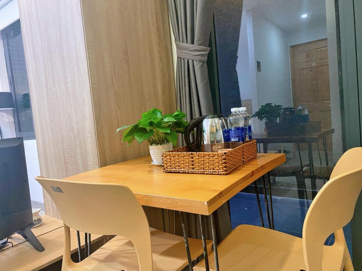 Arista Apartment Хошимин Екстериор снимка